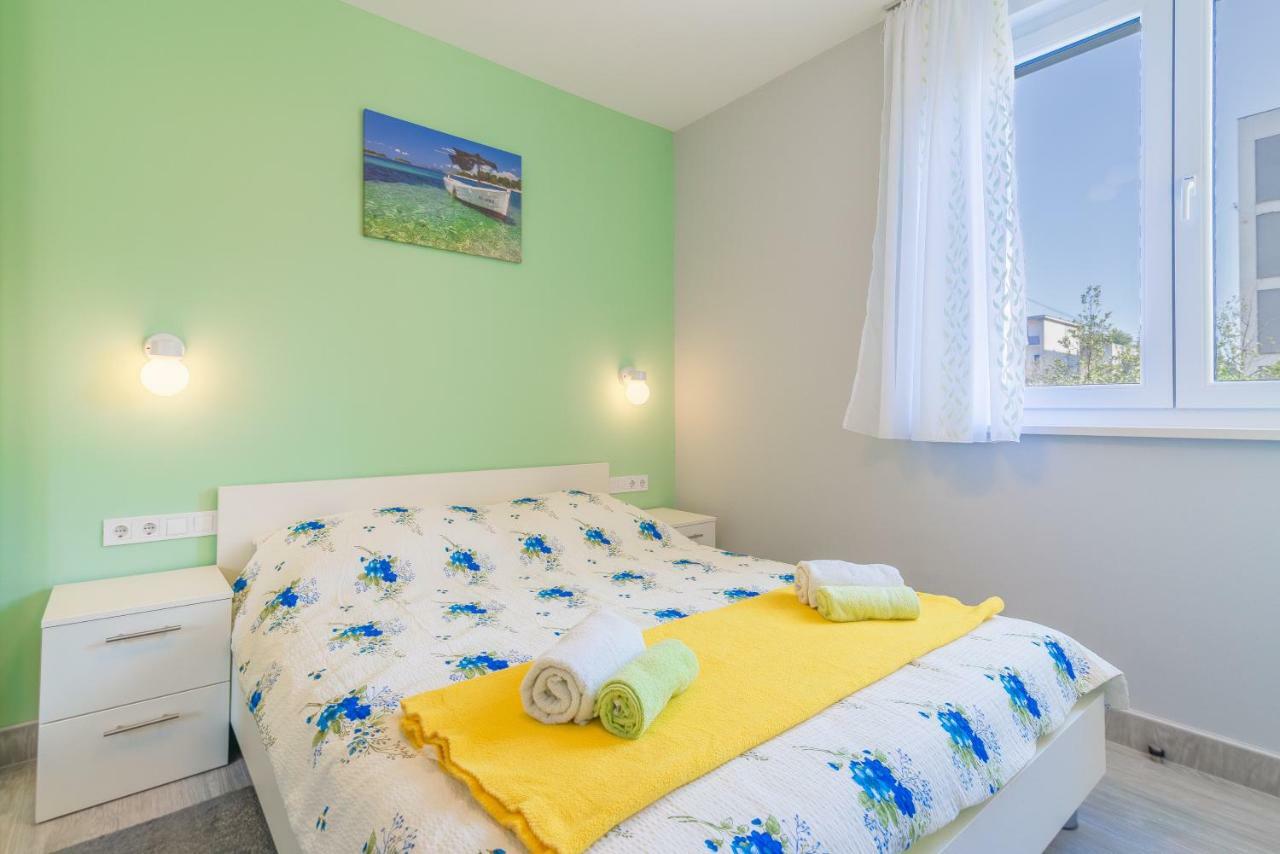 Ruzmarin - New Apartment Zadar Dış mekan fotoğraf